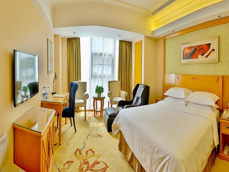 Vienna Hotel Wuhan International Convention And Exhibition Centre Extérieur photo